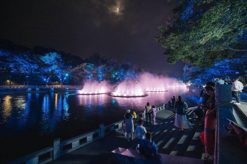 逃离海岛村